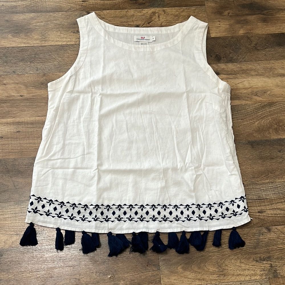 Vineyard Vines sleeveless tunic. Size 8.
